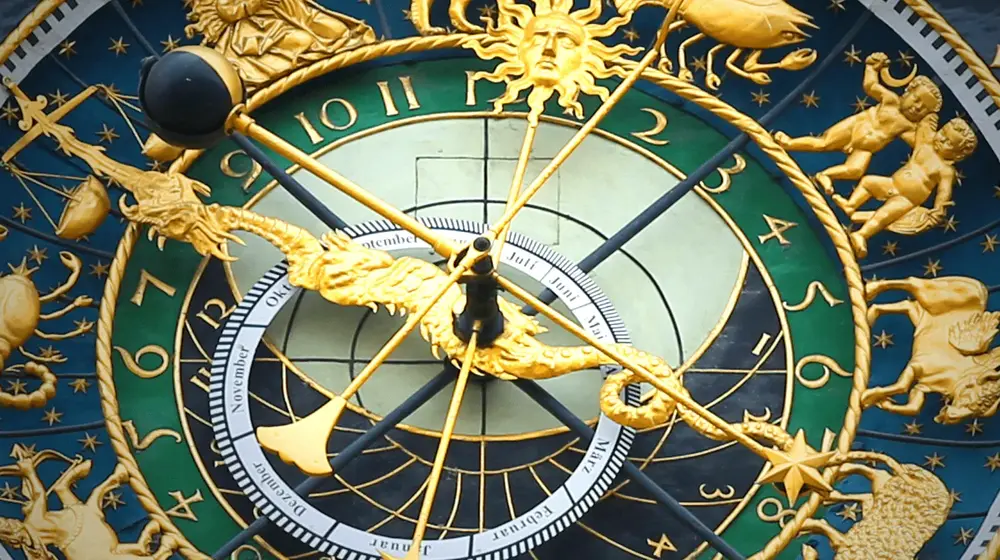 『星座英文』3 分鐘搞定 12 星座英文，射手座英文怎麼說？